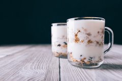 孕妇能喝奶茶吗，孕妇能喝柠檬水吗
