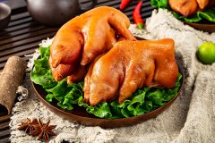 猪脚炖黄豆下奶么，芸豆猪蹄汤下奶吗
